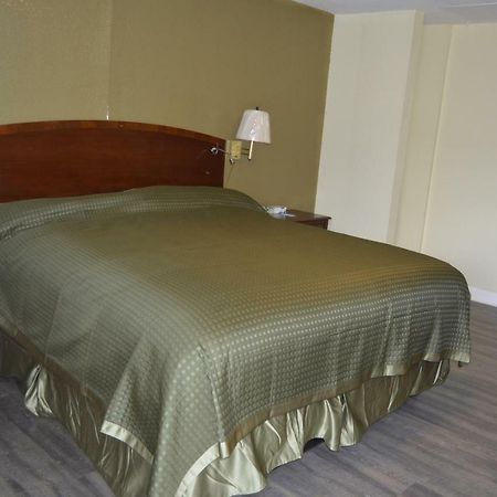 Regency Inn Toccoa Ngoại thất bức ảnh
